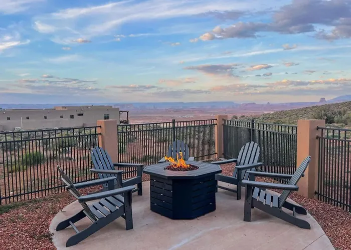 The Cliff Dweller - Peaceful Escape 50-mile Views