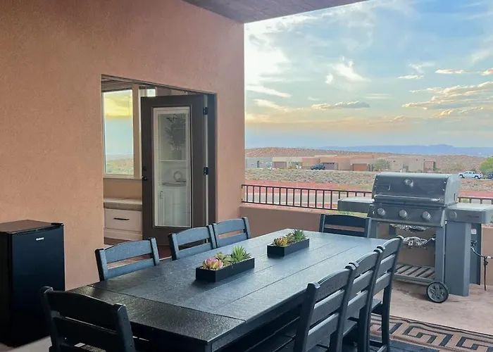 The Cliff Dweller - Peaceful Escape 50-mile Views Сasa de vacaciones *